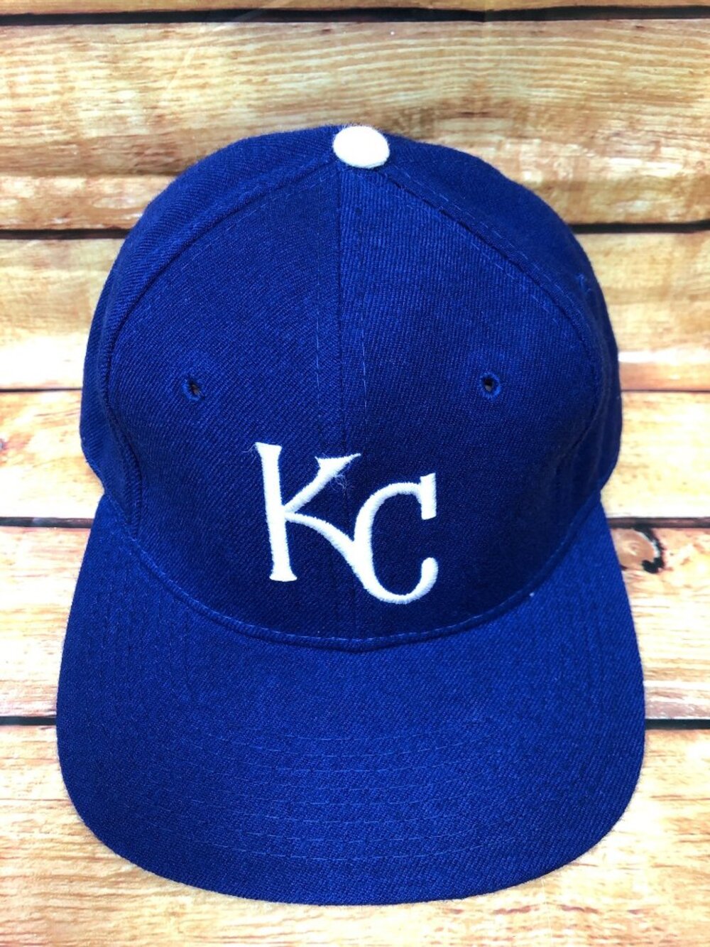 NWT NOS Vintage Kansas City Royals Sports Specialties Size 7 Fitted Hat NBA (e75